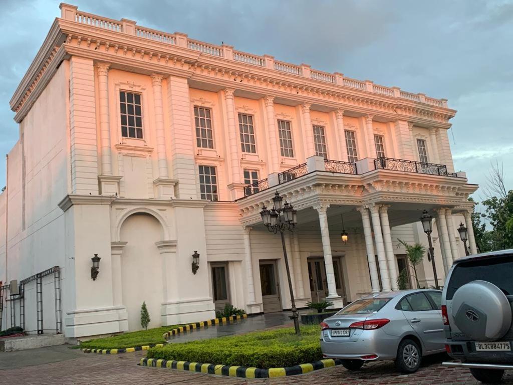 Hotel Abha Grand Alīgarh מראה חיצוני תמונה