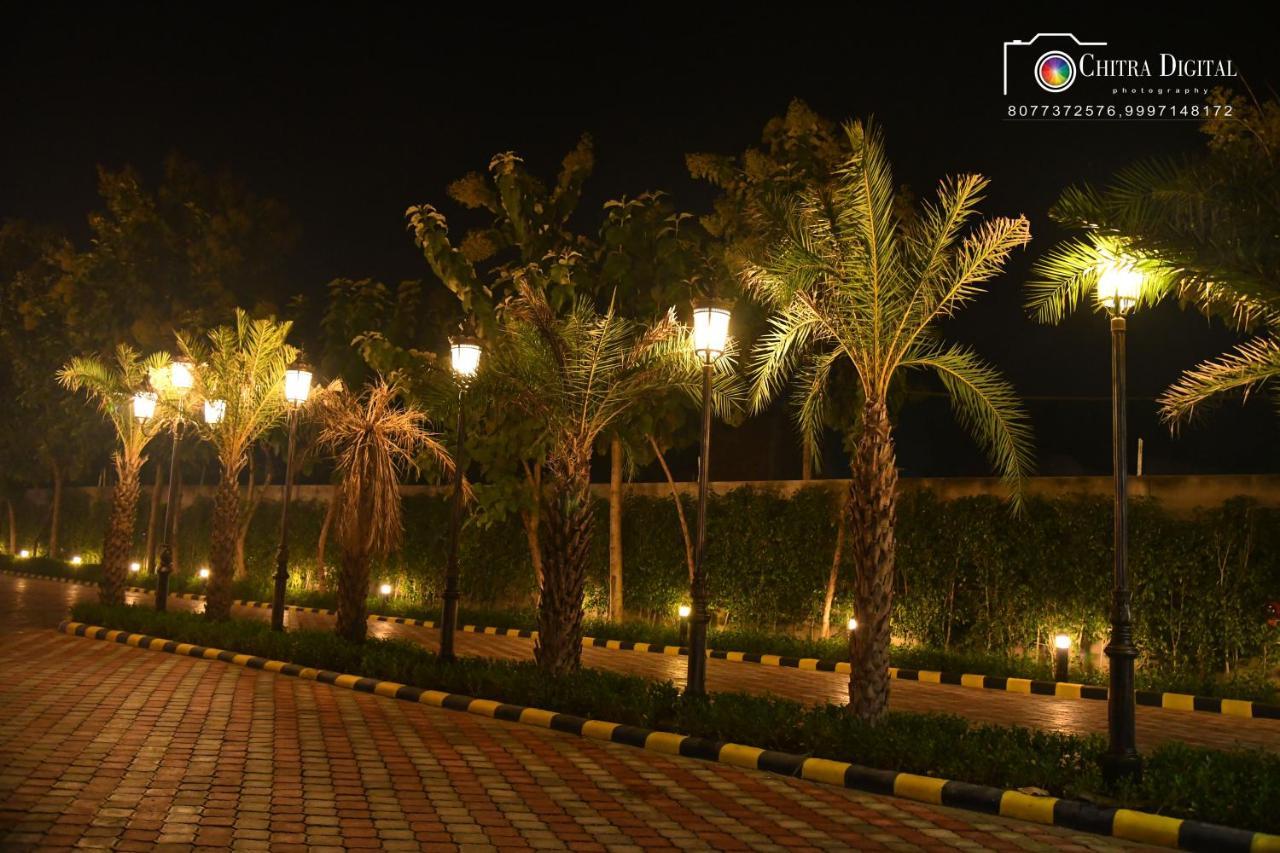 Hotel Abha Grand Alīgarh מראה חיצוני תמונה